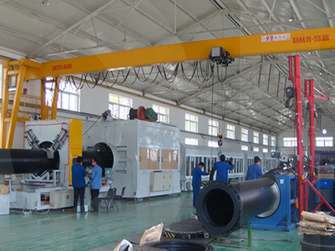 單梁門式起重機(jī)